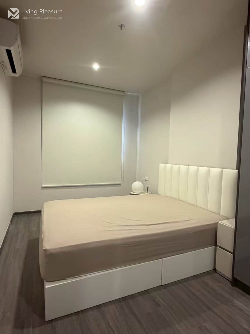 Modern 1-Bedroom Condo for Rent at Ideo Sukhumvit Rama 4 with City View near BTS Phra Khanong 8