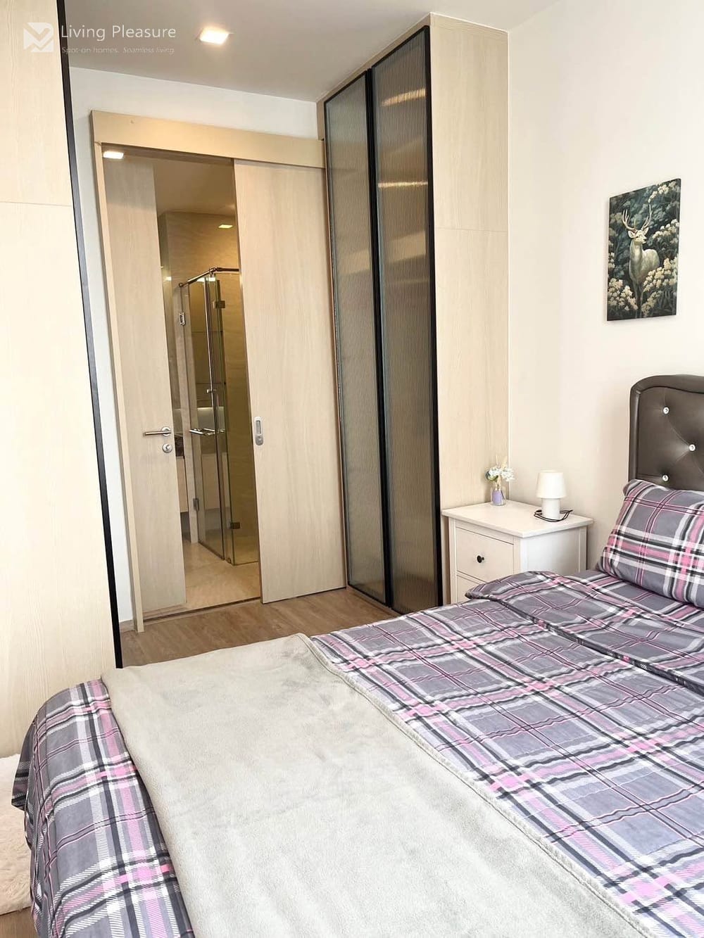 1-Bedroom Condo for Sale and Rent at Noble State 39 near BTS Phrom Phong 3