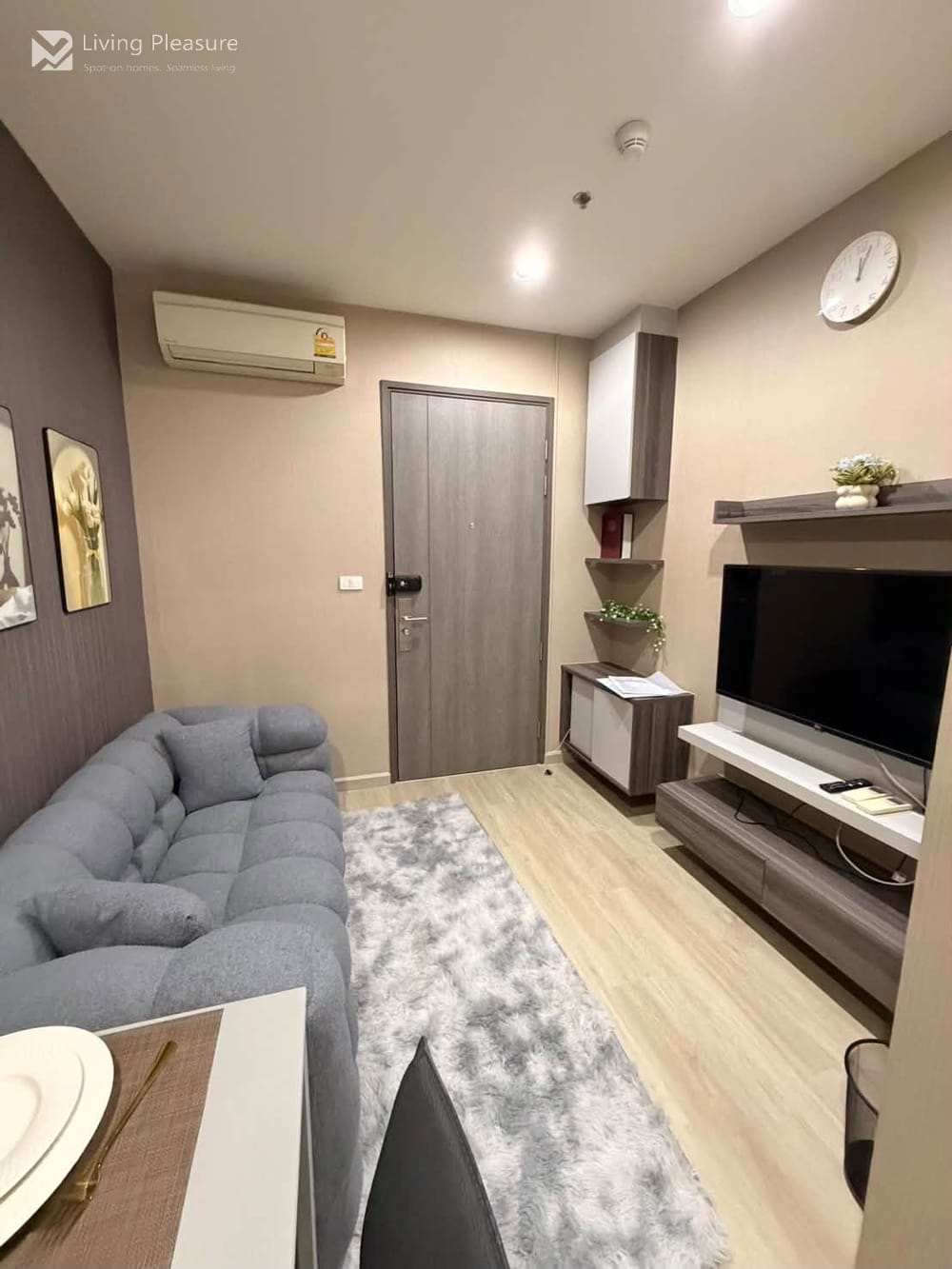 1-Bedroom Condo for Rent in Centric Ratchada - Huai Khwang, Steps from MRT Huai Khwang 4