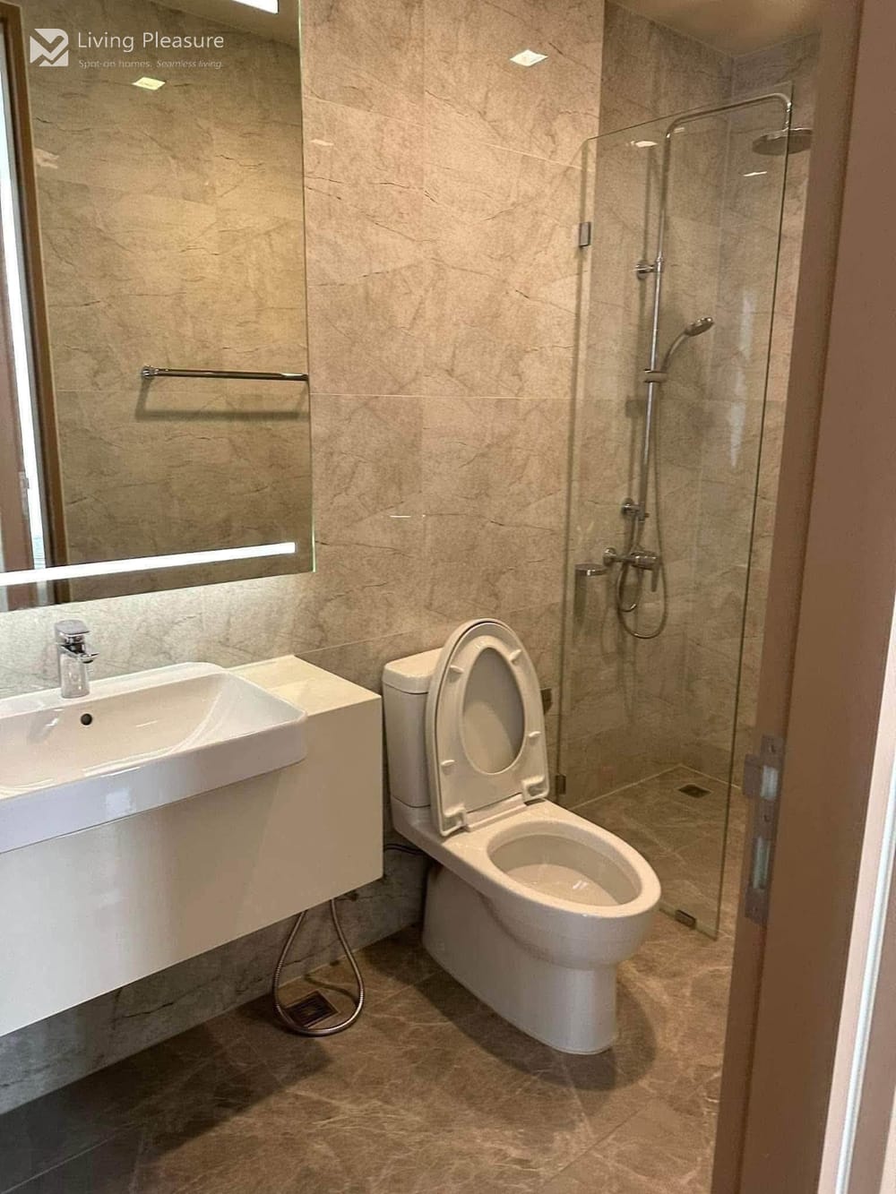 2-Bedroom Condo for Rent at Noble Around 33 in Upper Sukhumvit, Bangkok with Air Conditioning 6