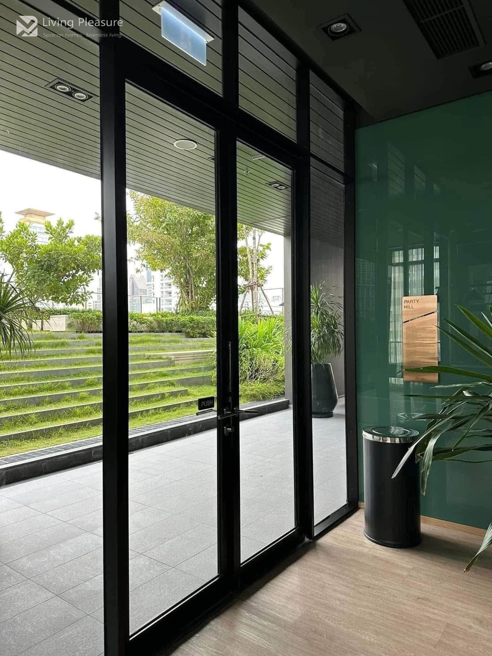 2-Bedroom Condo for Rent at Noble Around 33 in Upper Sukhumvit, Bangkok with Air Conditioning 13