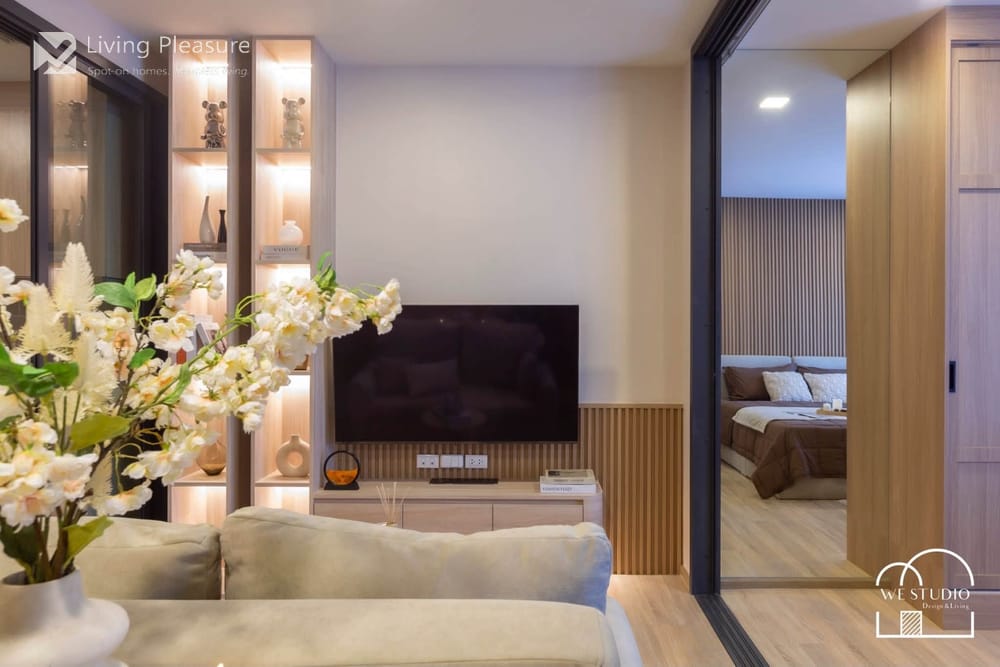 1-Bedroom Condo for Rent at XT Phayathai with City View near ARL Ratchaprarop 2