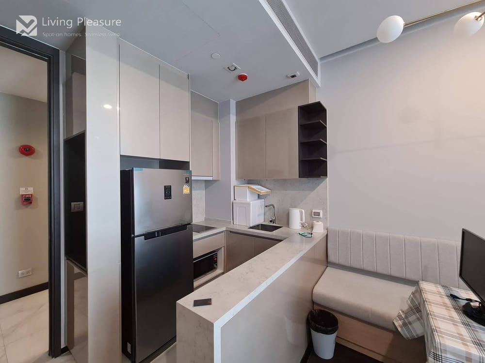 Luxury 1-Bedroom Condo for Rent at LAVIQ Sukhumvit 57 - Steps from BTS Thong Lo 3
