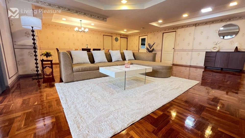 3-Bedroom Condo for Rent in D.H. Grand Tower, Upper Sukhumvit - Pet Friendly, Near BTS Phrom Phong 3