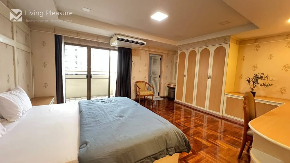 3-Bedroom Condo for Rent in D.H. Grand Tower, Upper Sukhumvit - Pet Friendly, Near BTS Phrom Phong 13