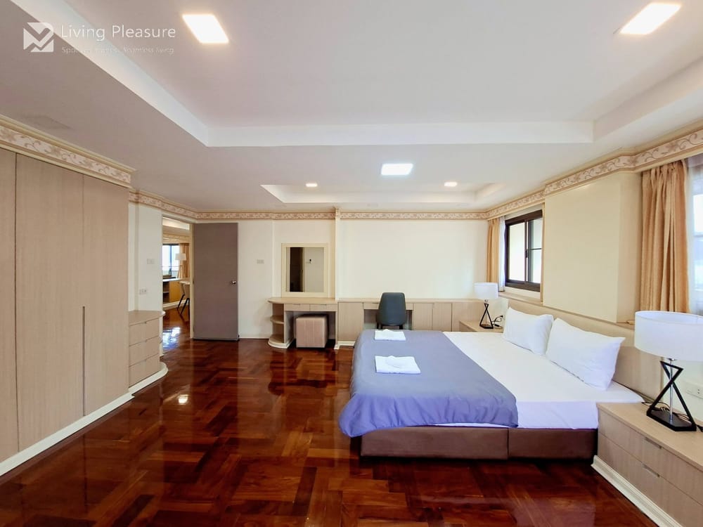 3-Bedroom Penthouse for Rent in D.H. Grand Tower, Upper Sukhumvit - Pet Friendly, Near BTS Phrom Phong 10