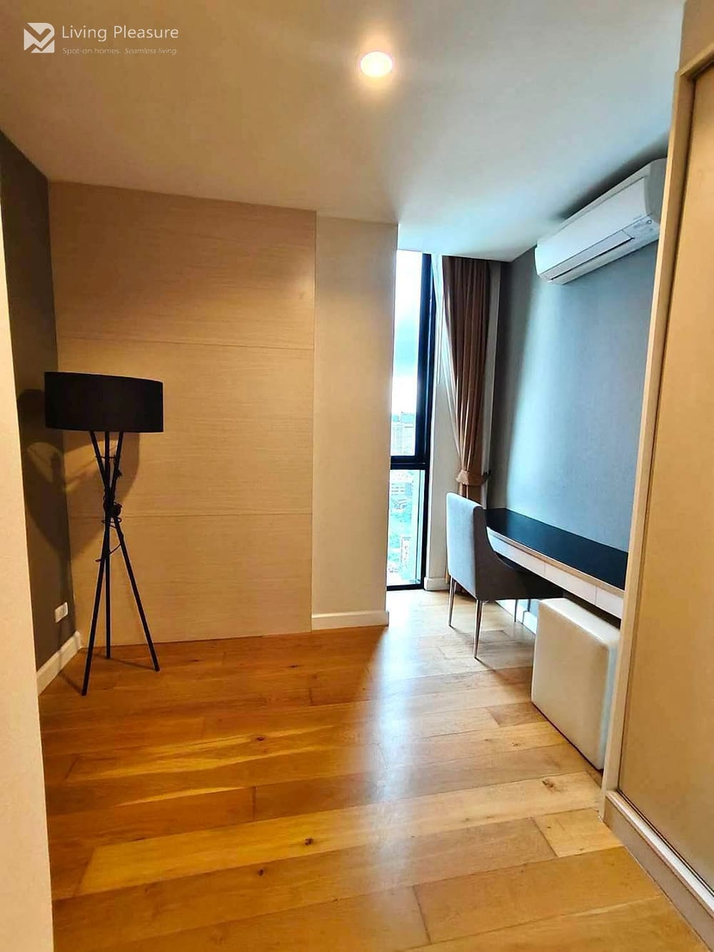2-Bedroom Condo for Rent at Up Ekamai in Upper Sukhumvit, Bangkok with City View 11