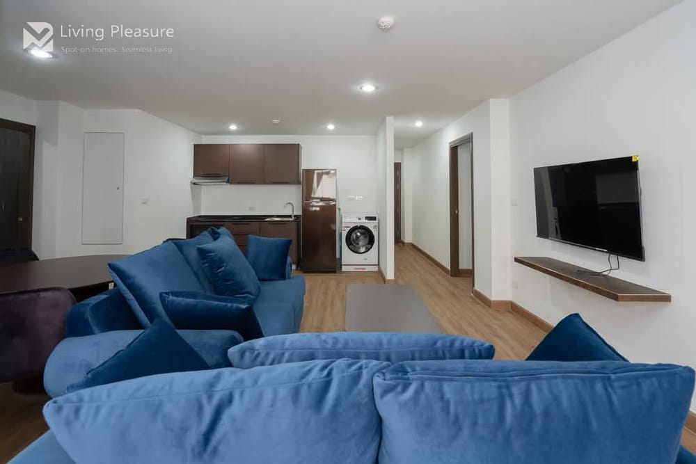 Service Apartment, BTS Nana 7