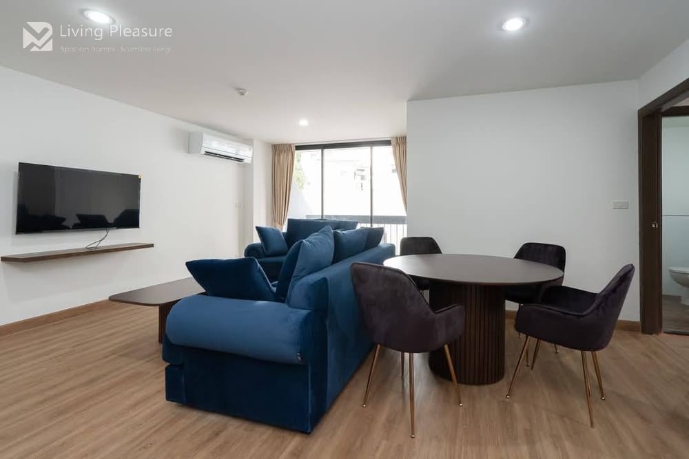Service Apartment, BTS Nana 5