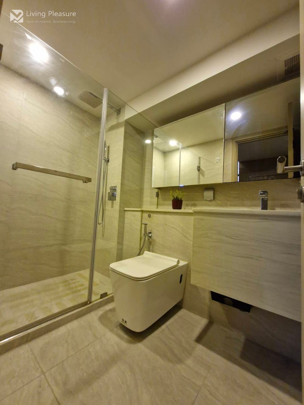 ขาย 2 ห้องนอน บ้าน ,  15