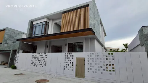tree-villa-luxury-pool-villa-pattaya-ppro300