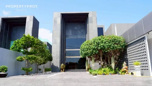 ultra-luxury-pool-villa-with-rooftop-or-pattaya-ppro213