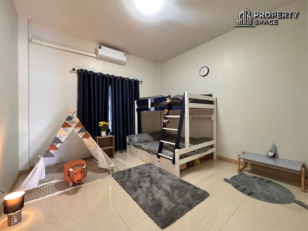 Modern Luxury 4 Bedroom Pool Villa Near Regent International School For Rent Image 15