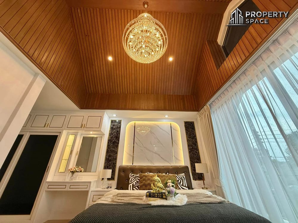 Modern Luxury 5 Bedroom Pool Villa In East Pattaya For Sale Image 10