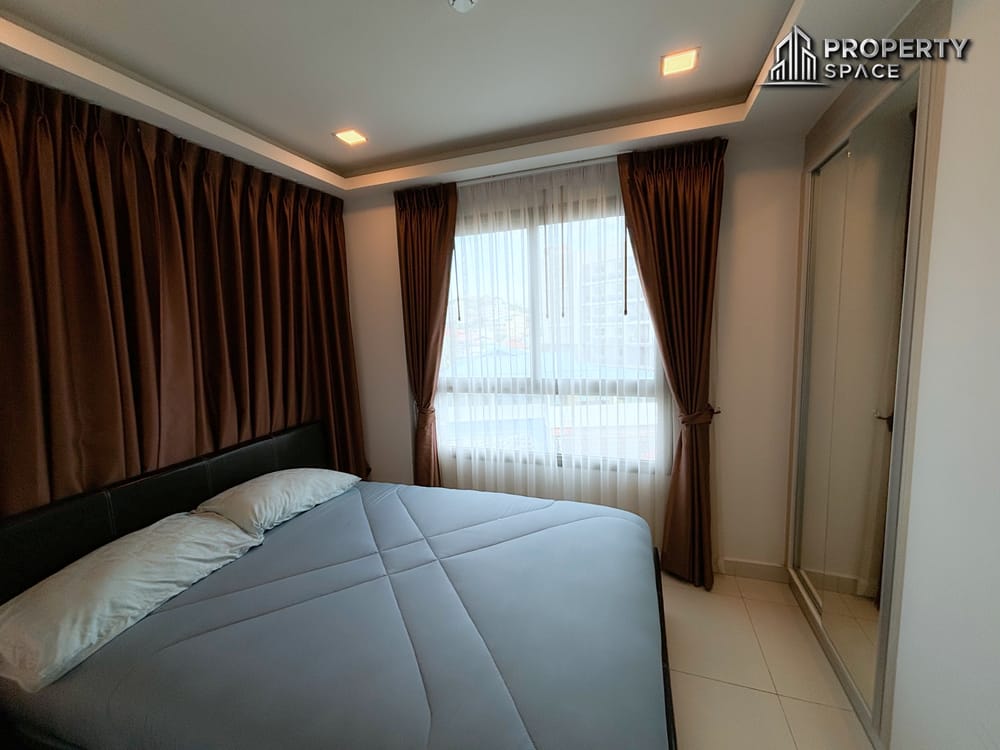 2 Bedroom (FQ) In Arcadia Beach Resort Condo Pattaya For Sale Image 16