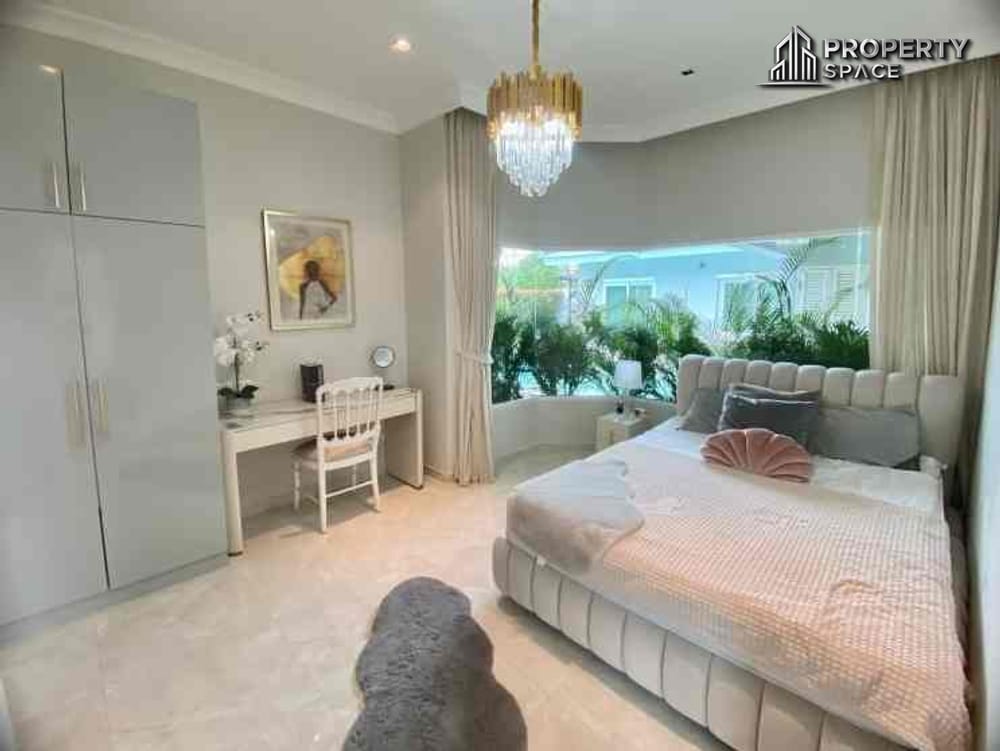 Modern Luxury: 4-Bedroom Fully Furnished Pool Villa in East Pattaya – For Sale Image 16