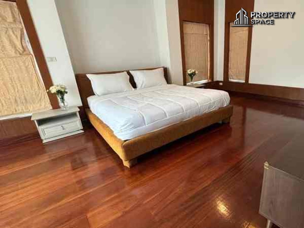 Exclusive 3-Bedroom Thai-Style Pool Villa Near Regent International School, Pattaya – For Rent Image 12