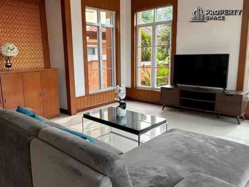 Exclusive 3-Bedroom Thai-Style Pool Villa Near Regent International School, Pattaya – For Rent Image 5