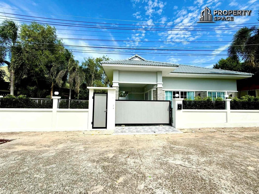 Modern 3 Bedroom Detached House In Nong Pla Lai Pattaya For Sale Image 4