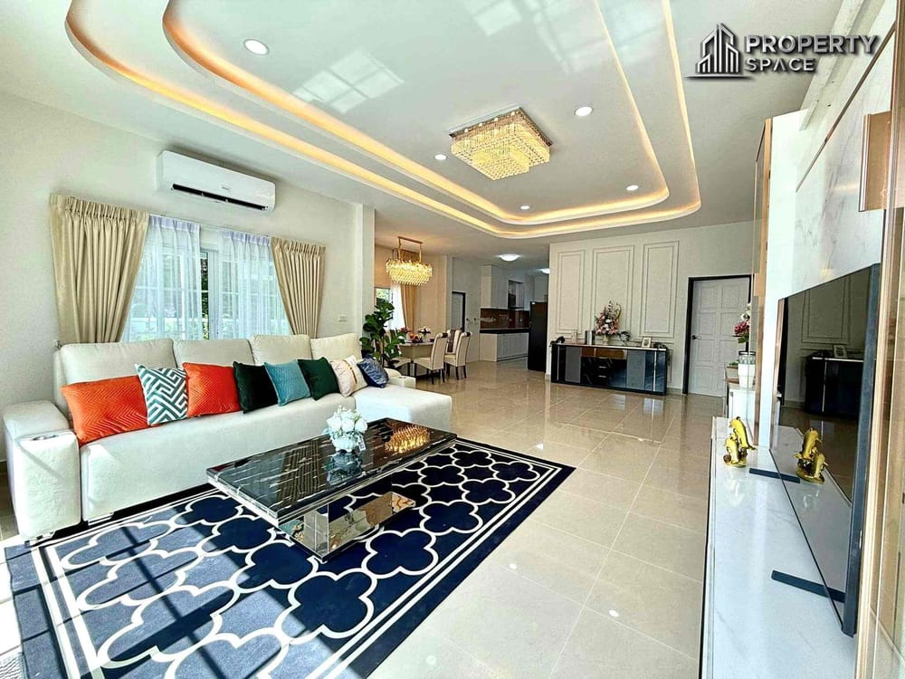 Modern 3 Bedroom Detached House In Nong Pla Lai Pattaya For Sale Image 1