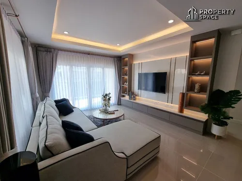 ideal-family-living-4-bedroom-pool-villa-in-nong-pla-lai-near-regent-international-school-for-sale-and-rent-ps1367