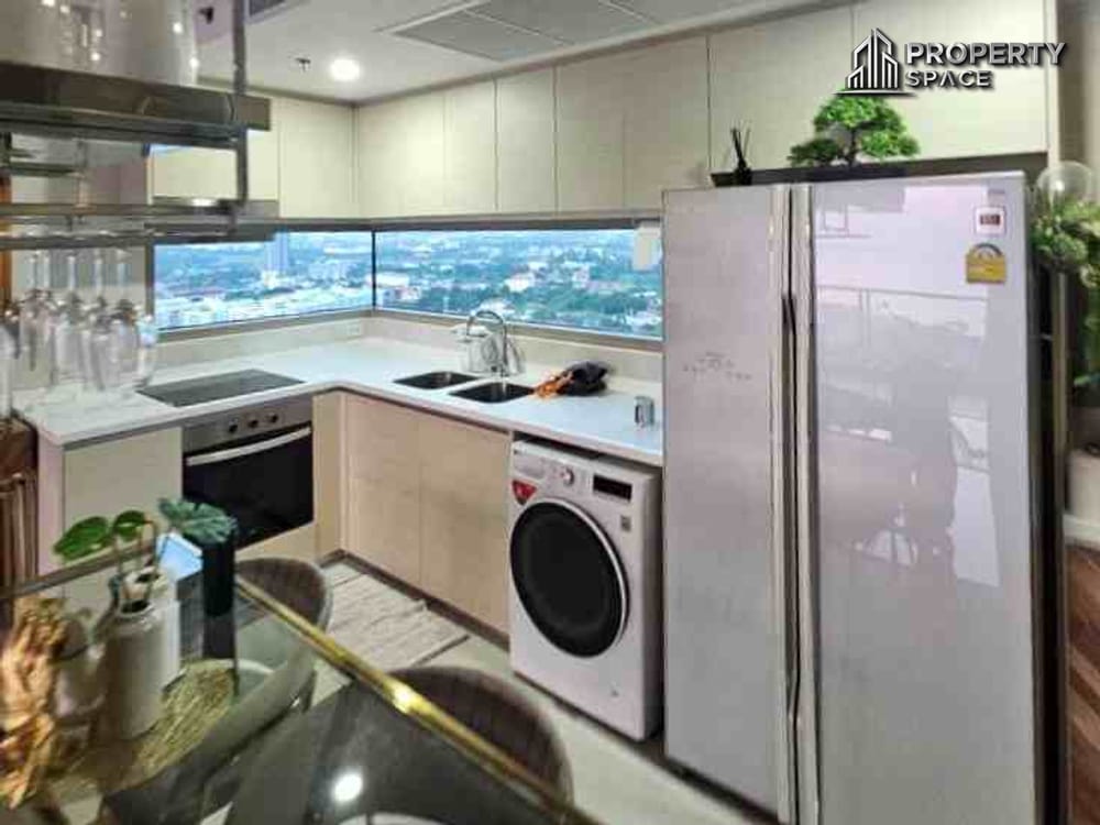 Live in Luxury: Sea View 2-Bedroom Condo in Riviera Jomtien – For Sale and Rent Now Image 6