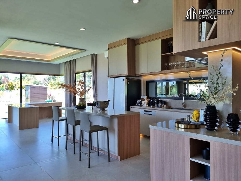 Exceptional Quality: Brand New 4-bedroom Pool Villa In Huai Yai, Pattaya – For Sale Image 5