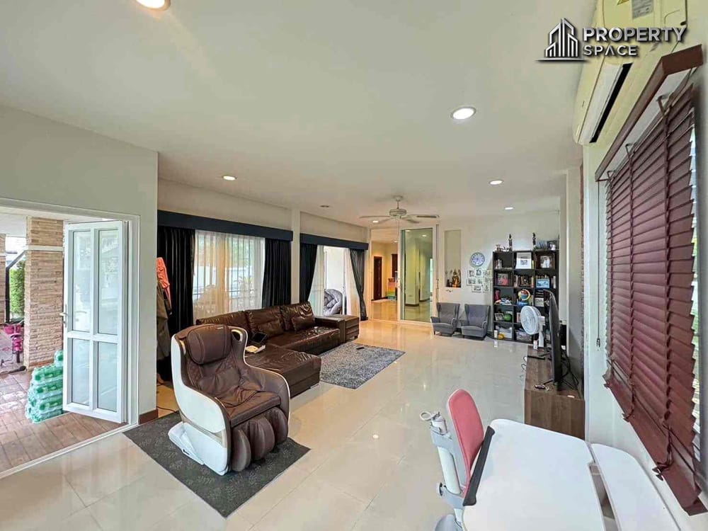 Sought-after Village, Spacious 4-bedroom Pool Villa In Soi Siam Country Club, Pattaya – For Sale Image 6