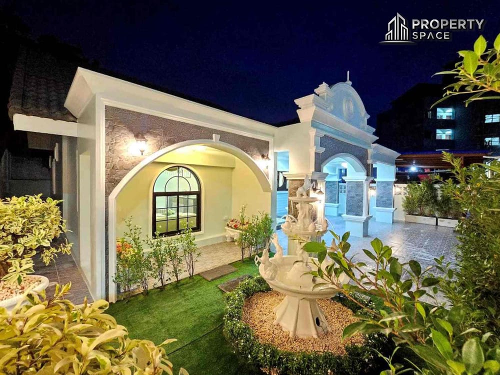 Elegant Western-style 3-bedroom Modern Villa In Naklua, Pattaya Near The Beach – For Sale Image 1