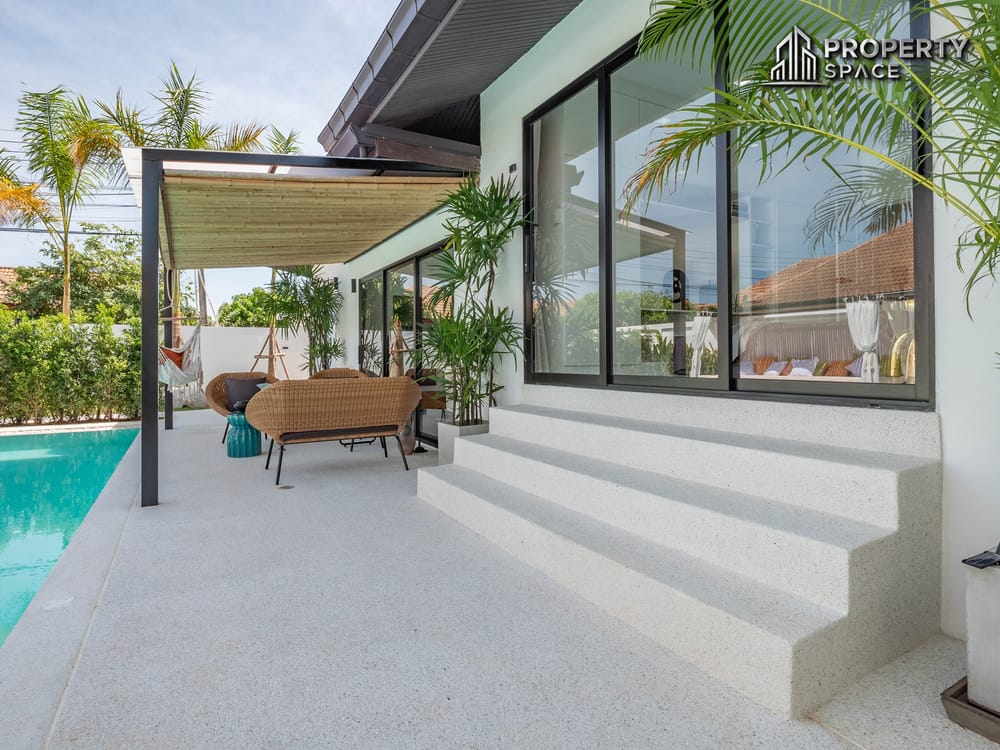 Designer-furnished 5-bedroom Pool Villa In East Pattaya – Fully Renovated & For Sale Image 10