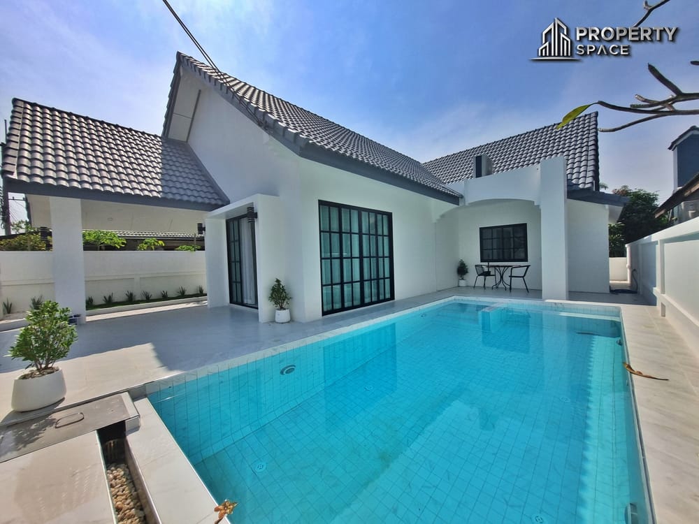 3-Bedroom Pool Villa Perfectly Located Near Mabprachan Lake Pattaya Image 1