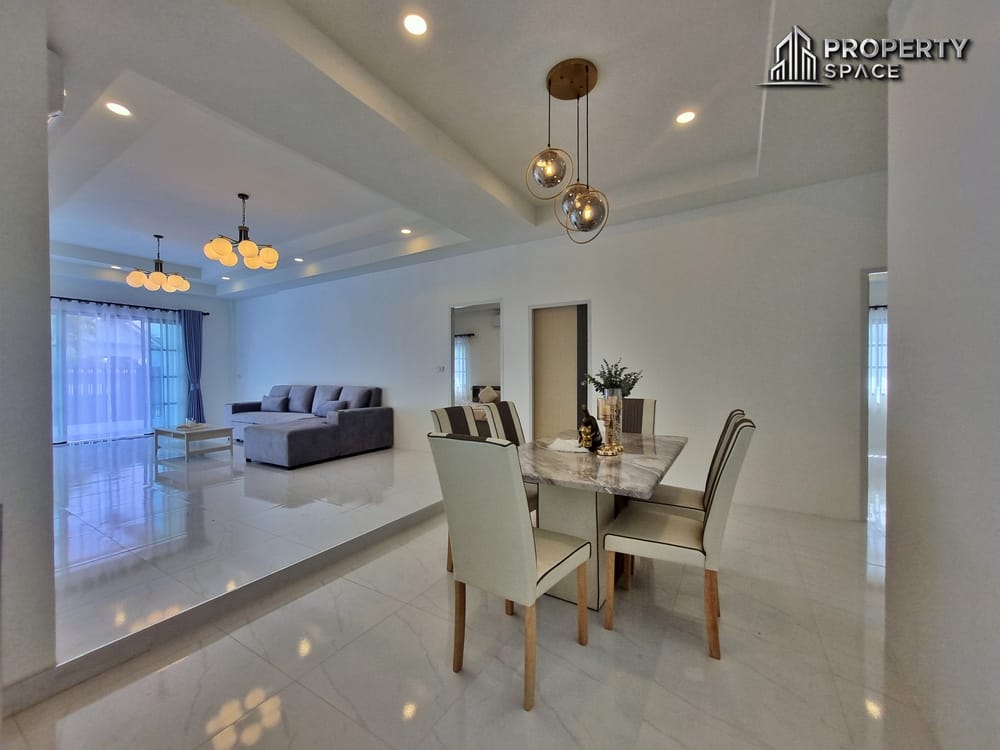 3-Bedroom Pool Villa Perfectly Located Near Mabprachan Lake Pattaya Image 12