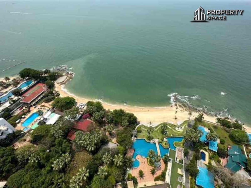 Beachfront Elegance: 1-Bedroom Sea View Condo in The Palm Wongamat Pattaya For Sale Image 4