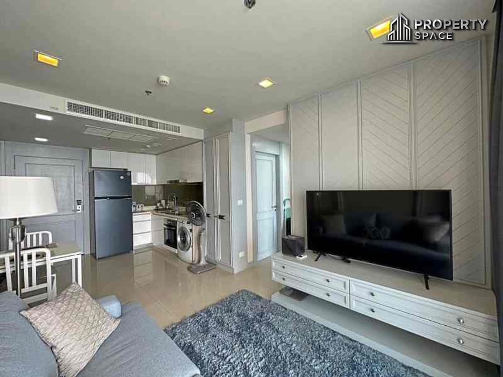 Beachfront Elegance: 1-bedroom Sea View Condo In The Palm Wongamat Pattaya For Sale Image 9