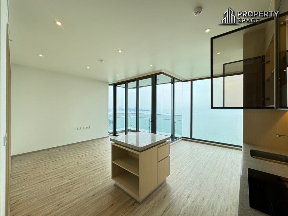 Unparalleled Luxury: 2-bedroom Beachfront Condo In Arom Wongamat With Private Elevator For Sale Image 5