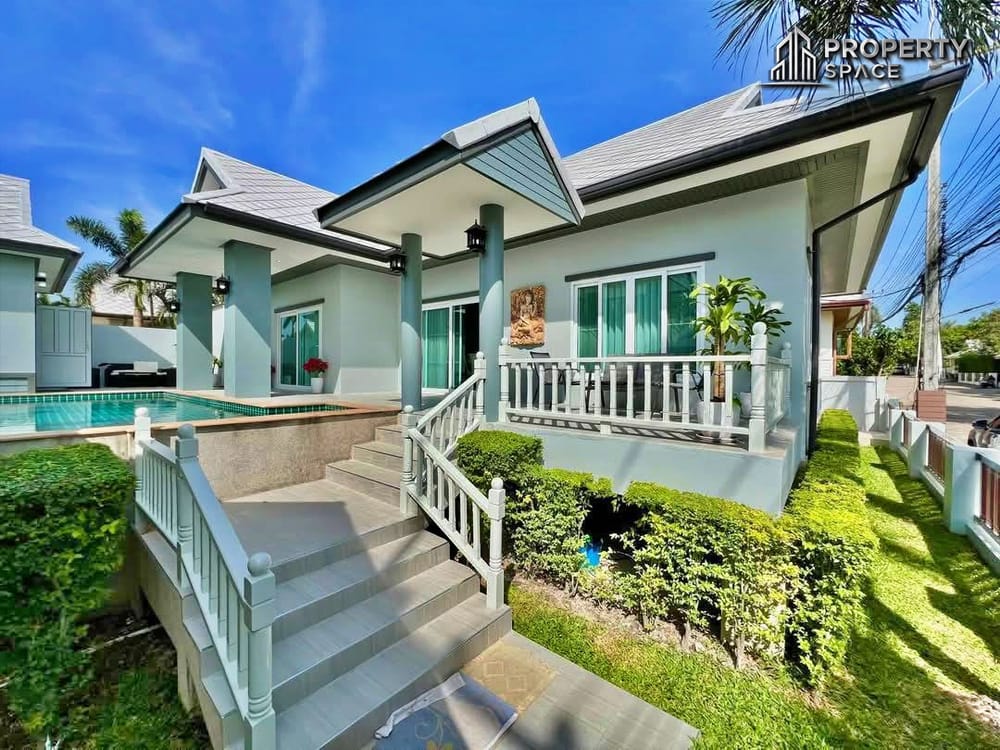Newly Renovated Modern Pool Villa with 4 Bedrooms in East Pattaya For Rent Image 3