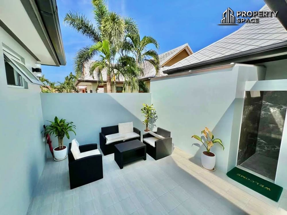 Newly Renovated Modern Pool Villa with 4 Bedrooms in East Pattaya For Rent Image 5