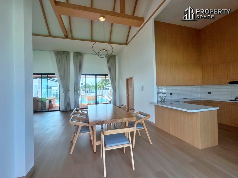 Huge 5-Bedroom Pool Villa in Huai Yai Pattaya – Perfect for Investment or Business Image 18