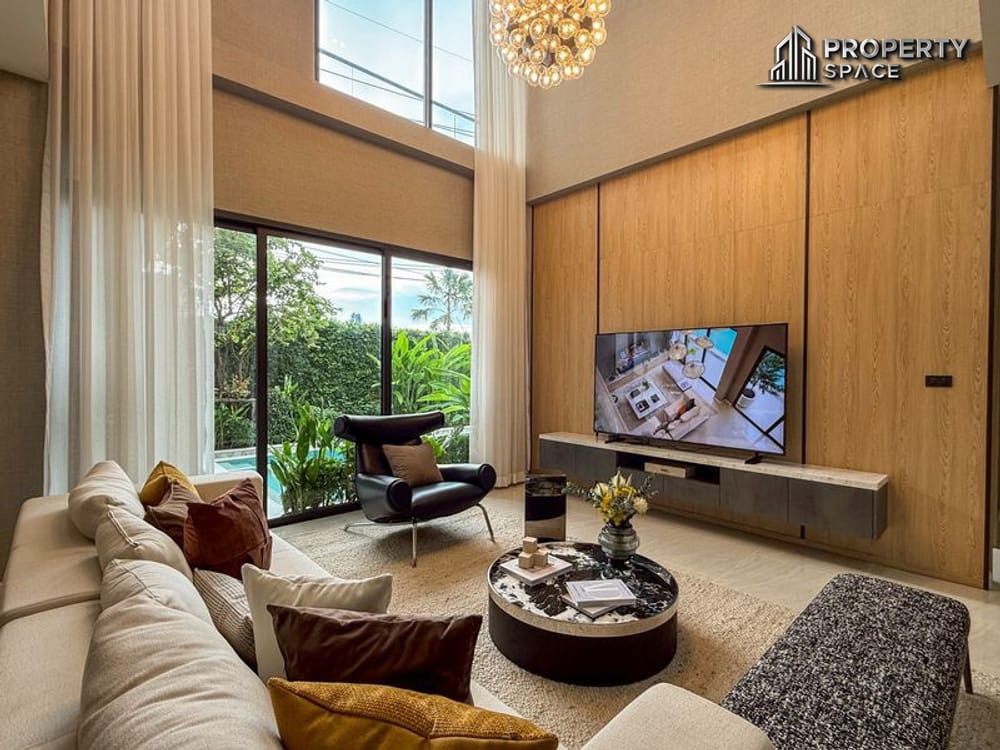 Brand New 5 Bedroom Luxury Pool Villa In South Pattaya For Sale Image 4