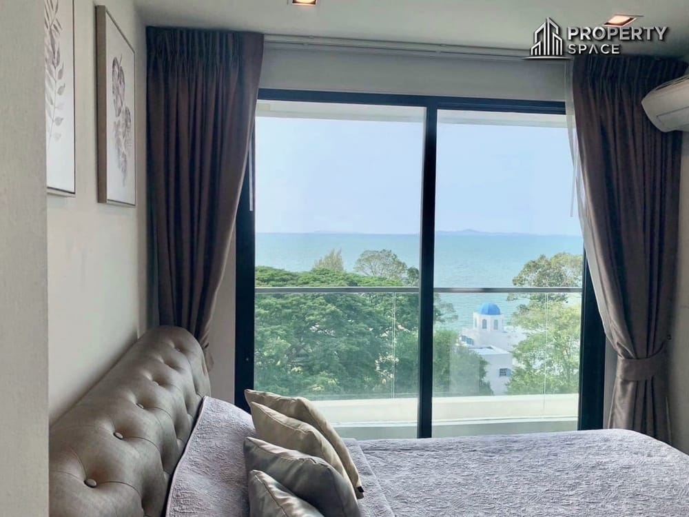 Modern 2-Bedroom Sea View Condo in De Amber Pattaya for Sale Image 9