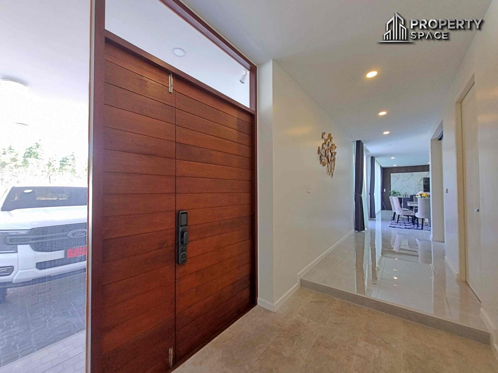 Modern Luxury 4-Bedroom Pool Villa In Huai Yai, Pattaya – For Rent Image 14