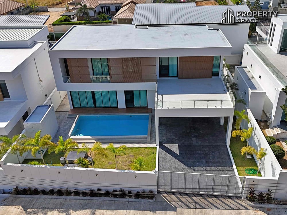 Modern Luxury 4-Bedroom Pool Villa In Huai Yai, Pattaya – For Rent Image 1