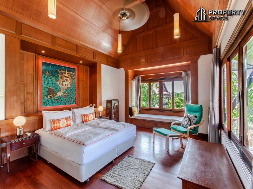 3 Bedroom Pool Villa Thai Style Beachfront Village In Na Jomtien Pattaya For Sale Image 11