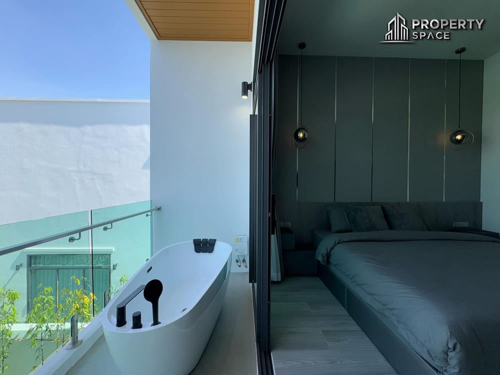 Luxury 4-Bedroom Pool Villa in Huai Yai Pattaya – For Sale Now Image 33