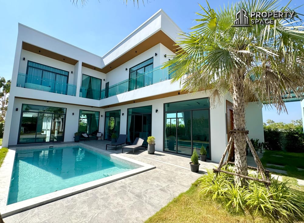 Luxury 4-Bedroom Pool Villa in Huai Yai Pattaya – For Sale Now Image 1