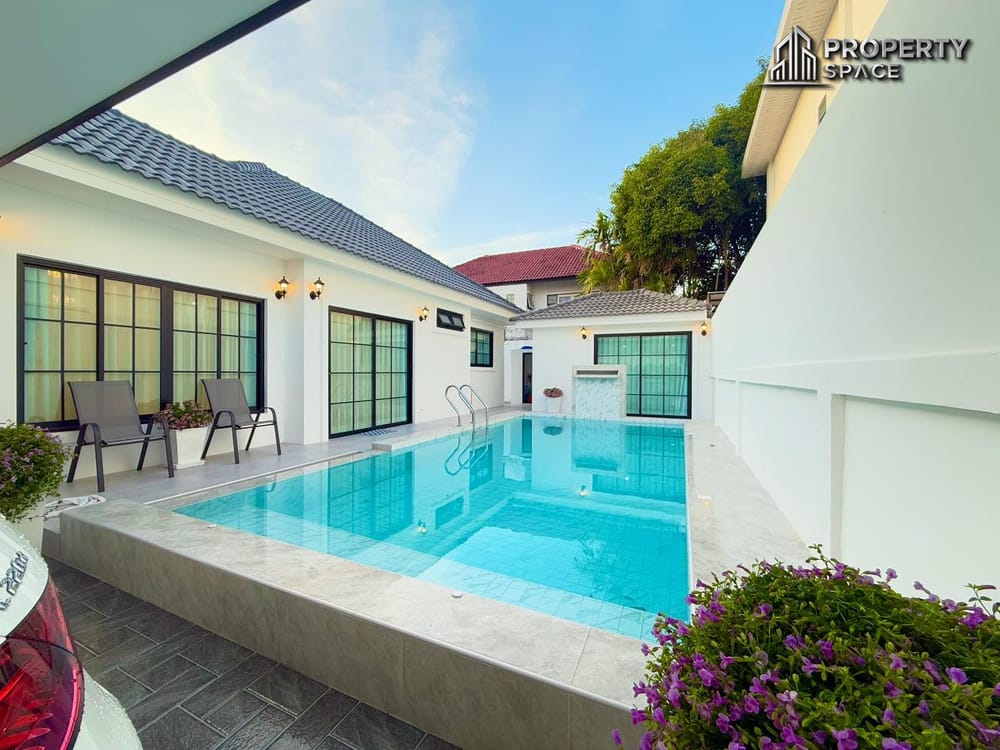 Brand New 4-Bedroom Pool Villa in Soi Siam Country Club, Pattaya – For Sale Image 1