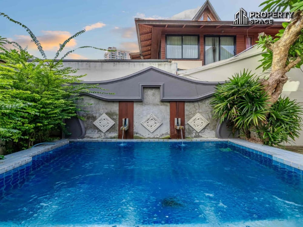 Spacious 4 Bedroom Pool Villa With modern Thai-inspired design Near Jomtien Beach For Rent Image 3