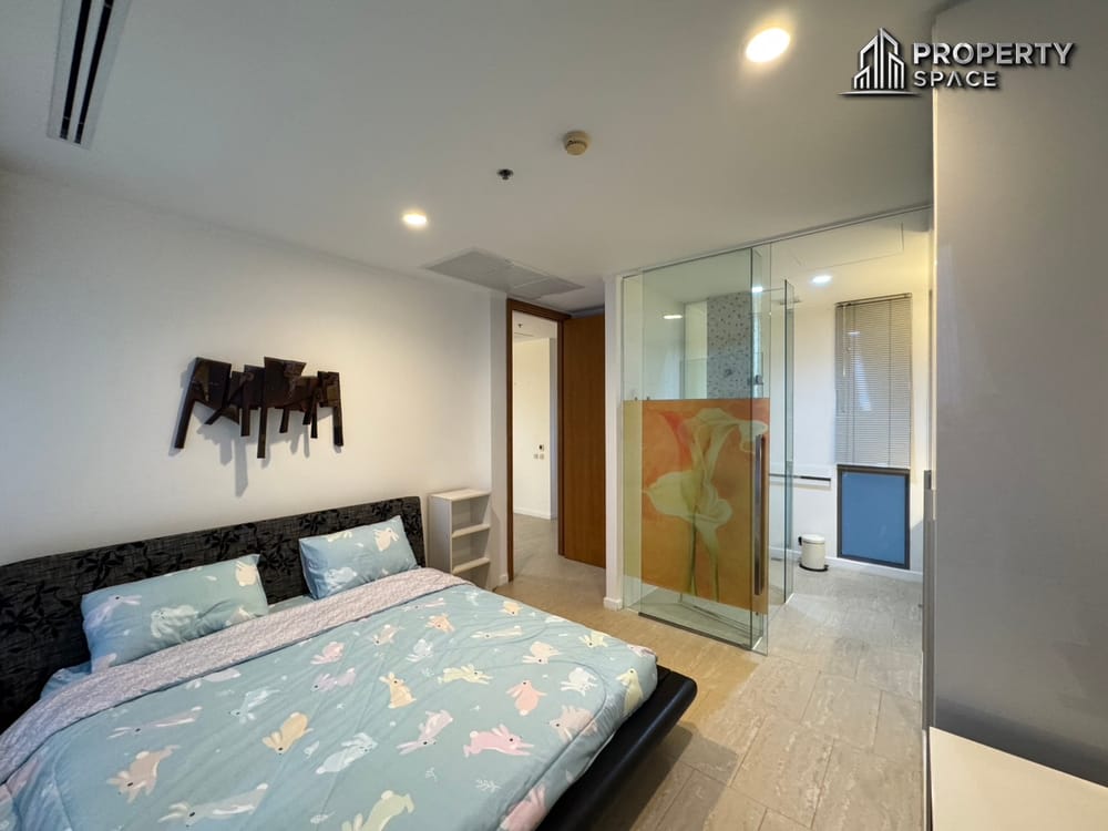 Experience Stunning Views: Luxury 2-Bedroom in Northpoint Condo, Pattaya for Rent Image 11