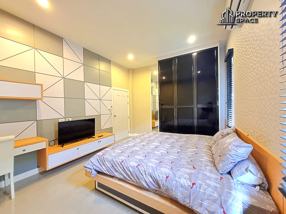 Rare Find! Modern 3-Bedroom Pool Villa in Huay Yai Pattaya For Rent Image 17