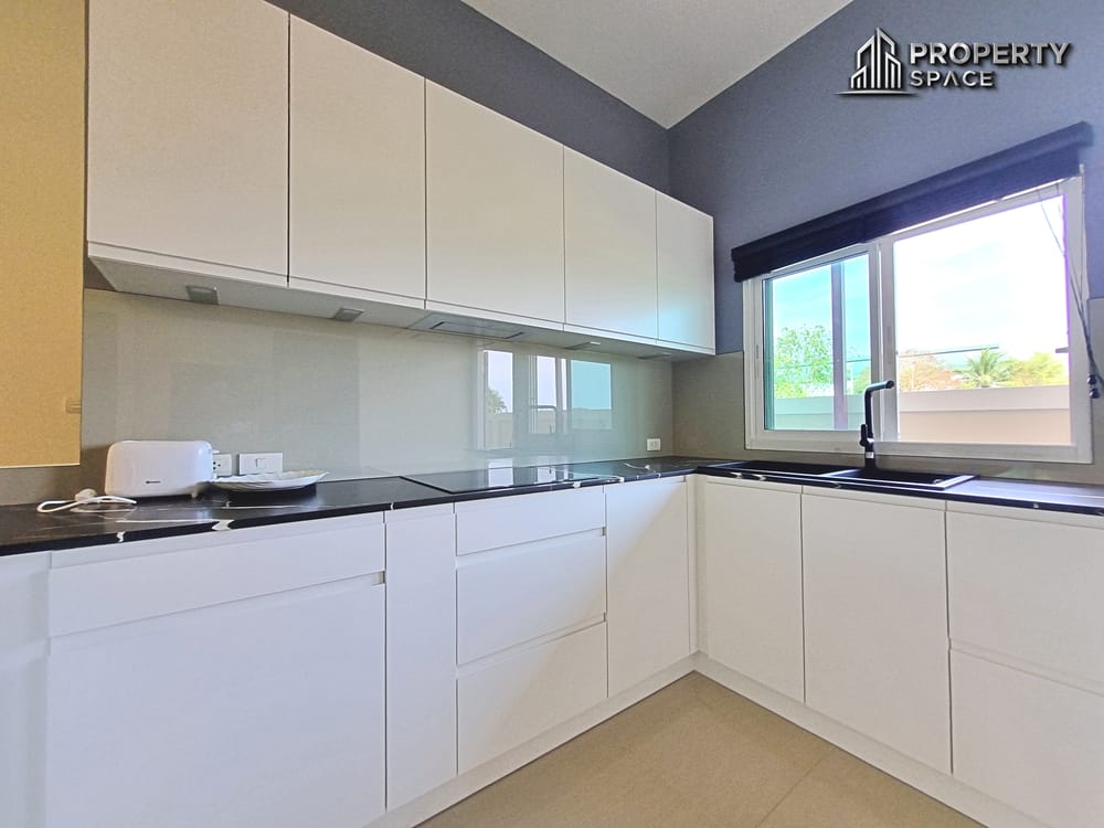 Rare Find! Modern 3-Bedroom Pool Villa in Huay Yai Pattaya For Rent Image 8
